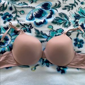 Warners 36C Tan/Pale Nude Tshirt Bra